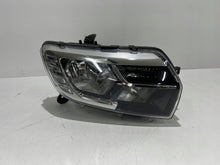 Load image into Gallery viewer, Frontscheinwerfer Dacia Sandero Logan II 260103529 Rechts Scheinwerfer Headlight SCH9377750864kw