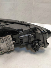 Laden Sie das Bild in den Galerie-Viewer, Frontscheinwerfer BMW 2 Active Tourer U06 5A422470 1116-3L Laser Links Headlight