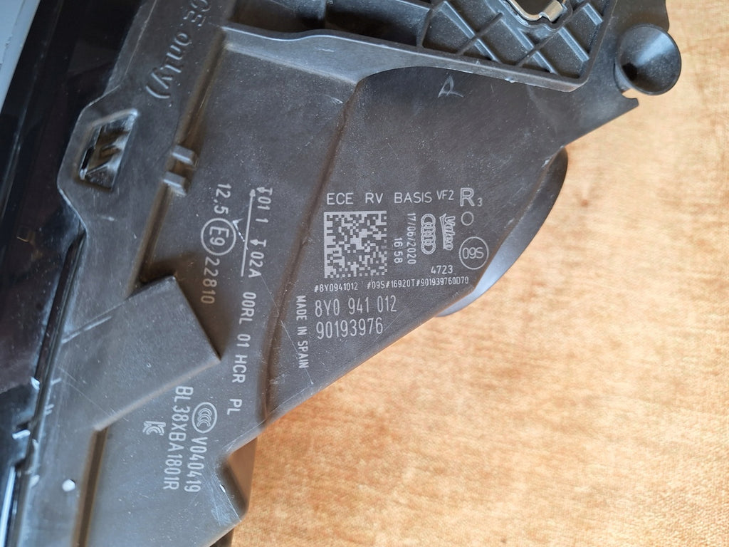 Frontscheinwerfer Audi A3 8Y0941012 LED Rechts Scheinwerfer Headlight SCH3677774575yn