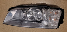 Load image into Gallery viewer, Frontscheinwerfer Audi A8 4H0941029R Xenon Links Scheinwerfer Headlight