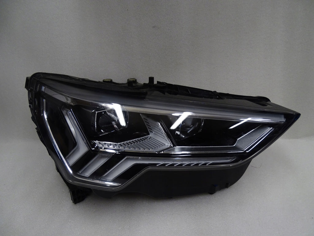 Frontscheinwerfer Audi Q3 83A941036 LED Rechts Scheinwerfer Headlight SCH2562444456cy