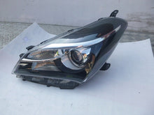Load image into Gallery viewer, Frontscheinwerfer Toyota Yaris LED Links Scheinwerfer Headlight