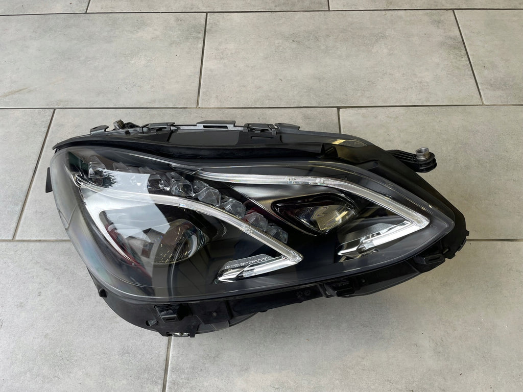 Frontscheinwerfer Mercedes-Benz W212 A2129063203 LED Rechts Headlight SCH1996341715km