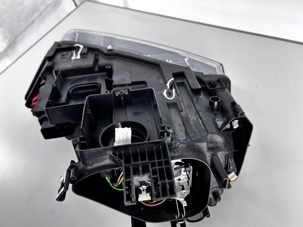 Frontscheinwerfer Audi Q3 8U0941005 Xenon Ein Stück (Rechts oder Links) SCH6179790425ij