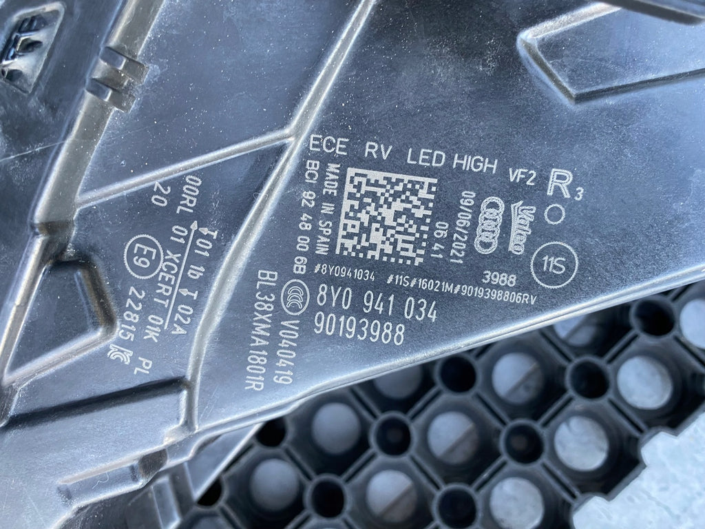 Frontscheinwerfer Audi A3 8Y0941034 Full LED Rechts Scheinwerfer Headlight