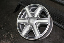 Load image into Gallery viewer, 1x Alufelge 17 Zoll 8.0" 6x139.7 55ET Glanz Silber AB39-1007-RA Ford Ranger FEL1728178366ro