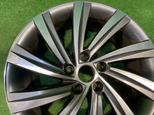 Load image into Gallery viewer, 1x Alufelge 18 Zoll 7.5" 5x112 48ET 5E3601025H Skoda Octavia 5e3 Iv Rim Wheel FEL2954630557bs