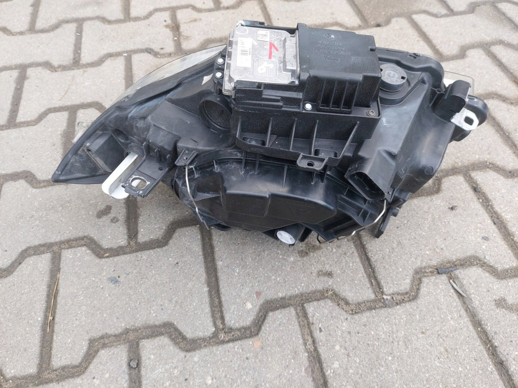 Frontscheinwerfer BMW E88 E81 E82 E87 7170292 7181290 Rechts Headlight SCH2950996051qp