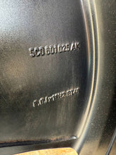 Load image into Gallery viewer, 1x Alufelge 18 Zoll 5C0601025AK VW Beetle Rim Wheel FEL2965004434lg