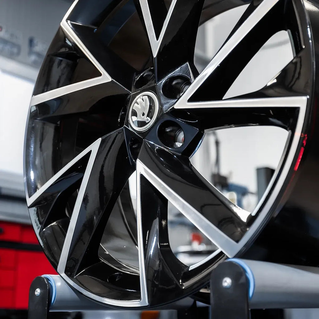 4x Alufelge 19 Zoll 8.0" 5x112 44ET 3V0601025AP Audi Mg I Superb Octavia FEL6248542181ik