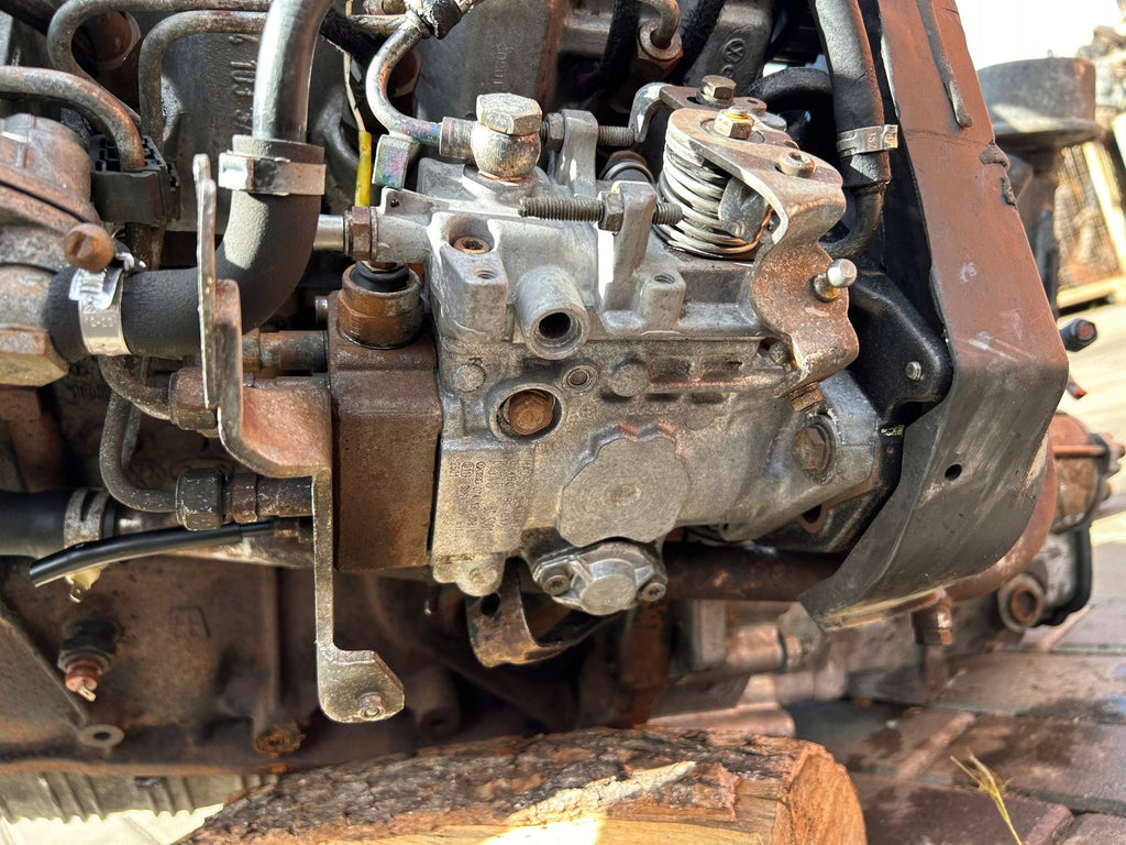 Motor VW Transporter AAB 2.4 78PS 57kW 196TKm Diesel Engine Komplett