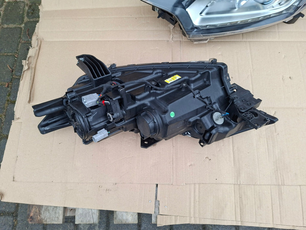 Frontscheinwerfer Mitsubishi Outlander III Ein Satz Scheinwerfer Headlight SCH2611622642xw