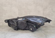 Load image into Gallery viewer, Frontscheinwerfer Jaguar Xf X260 GX63-13W029-EF Xenon Rechts Headlight SCH6411925277ul