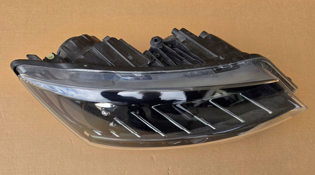 Frontscheinwerfer Skoda Fabia III 6V1941016B Rechts Scheinwerfer Headlight SCH9983705292cz