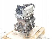Load image into Gallery viewer, Motor Audi A4 B9 DEUA 2.0 TDI 150PS 110kW 88TKm Diesel Engine Unkomplett