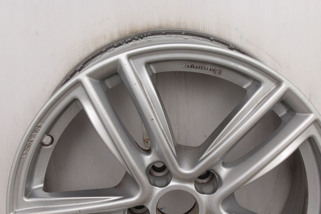 1x Alufelge 17 Zoll 7.5" 5x110 31ET Glanz Silber RC27757 Rim Wheel FEL4326466062dc