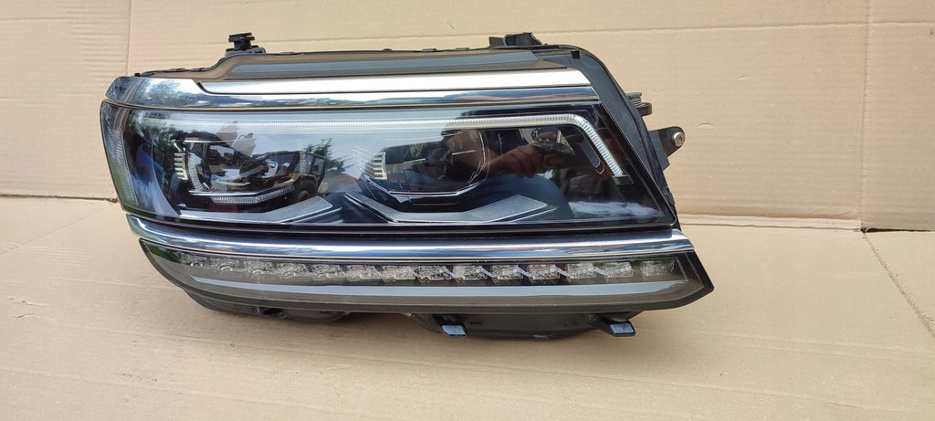 Frontscheinwerfer VW Tiguan 5NB941082D LED Rechts Scheinwerfer Headlight