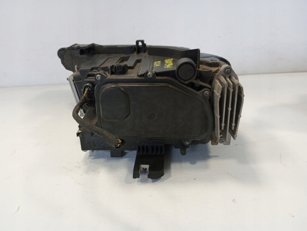 Frontscheinwerfer Audi Q3 8U0941034 Ein Stück (Rechts oder Links) Headlight SCH3749281543na