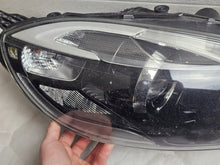 Laden Sie das Bild in den Galerie-Viewer, Frontscheinwerfer Volvo V40 31283333 Xenon Rechts Scheinwerfer Headlight SCH4020703020wd