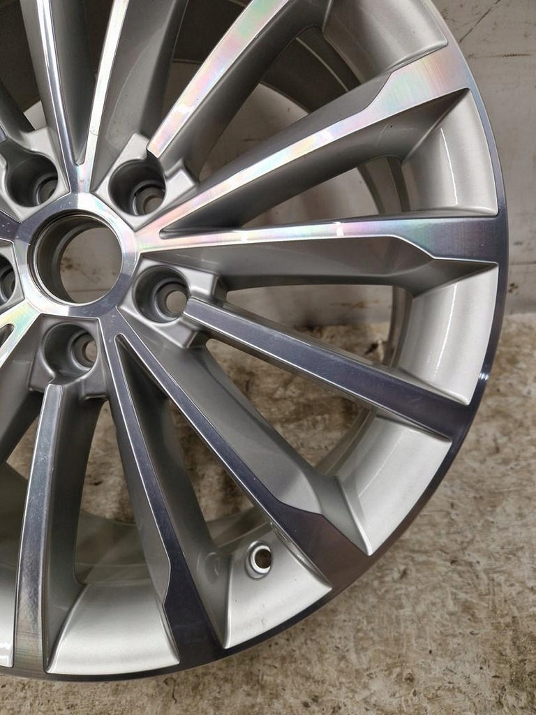 1x Alufelge 18 Zoll 7.0" 5x112 43ET 565601025E Skoda Kodiaq Rim Wheel FEL4592990269za