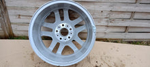 Laden Sie das Bild in den Galerie-Viewer, 1x Alufelge 17 Zoll 7.5" 5x120 40ET 7661929-14, 7661929 BMW 1 Rim Wheel FEL9547312147kr