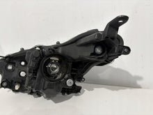 Laden Sie das Bild in den Galerie-Viewer, Frontscheinwerfer Toyota Yaris K0-6EU Rechts Scheinwerfer Headlight SCH5564314955pm