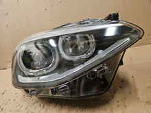 Laden Sie das Bild in den Galerie-Viewer, Frontscheinwerfer BMW 1 F21 F20 1EL010741-22 Bi-Xenon Rechts Headlight SCH2454338601ln