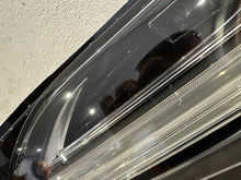 Laden Sie das Bild in den Galerie-Viewer, Frontscheinwerfer Volvo V60 II S60 III LED Links Scheinwerfer Headlight SCH9403522359gk