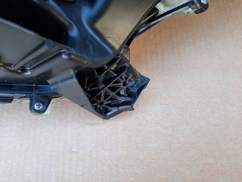 Frontscheinwerfer Toyota 4 Yaris LED Rechts Scheinwerfer Headlight