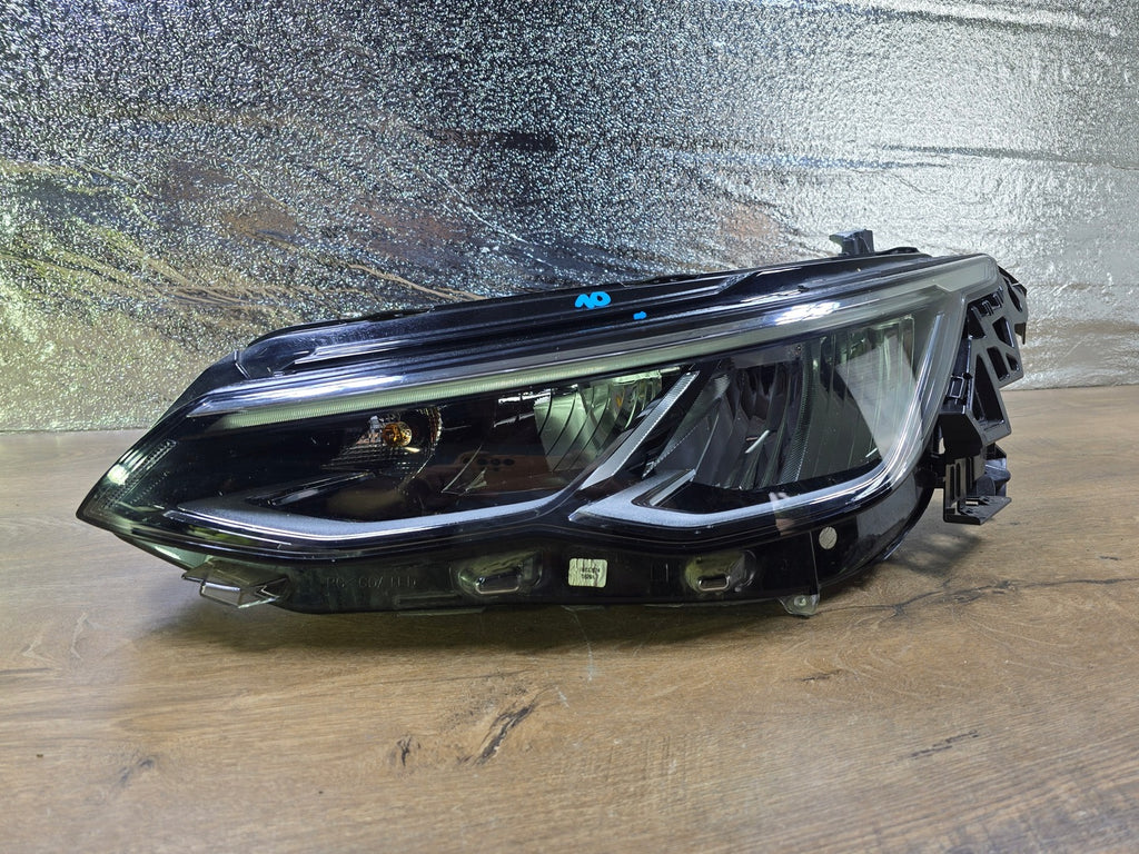 Frontscheinwerfer VW Golf VIII 5H1941005C LED Ein Stück (Rechts oder Links) SCH9066861335sg