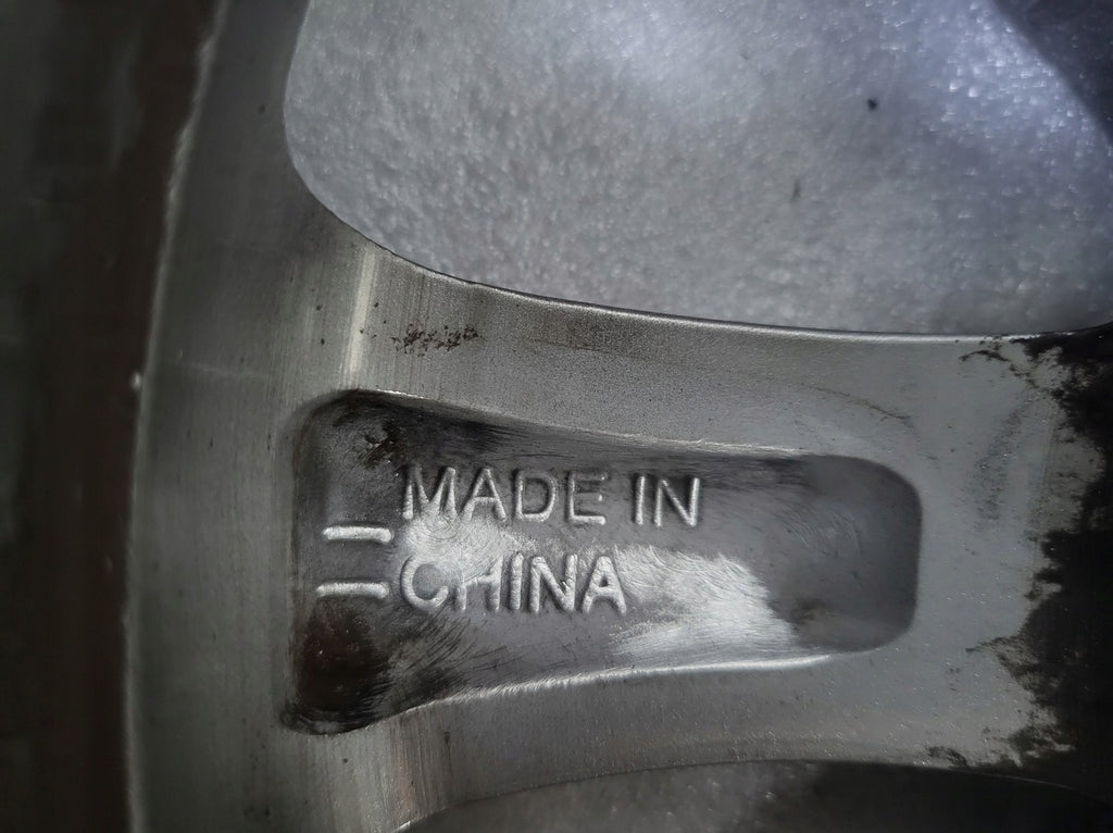 1x Alufelge 14 Zoll 5.5" 4x100 47ET Glanz Grau 52910-B9200 Hyundai I10 Mg