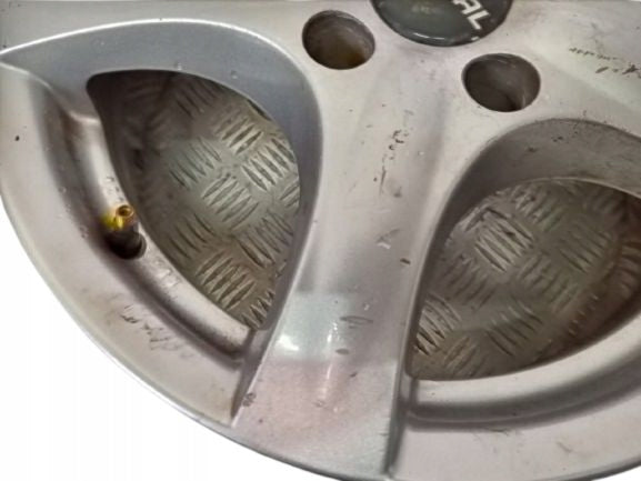 1x Alufelge 15 Zoll 5.5" 5x114.3 Kia Ceed Rim Wheel FEL6732290251zj