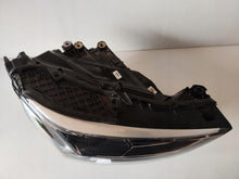 Laden Sie das Bild in den Galerie-Viewer, Frontscheinwerfer Audi Avant 83A941034 1101D660000 LED Rechts Headlight SCH3789901647nk