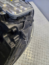 Laden Sie das Bild in den Galerie-Viewer, Frontscheinwerfer Mercedes-Benz W204 A2048208961 Xenon Links Headlight SCH1587946835re