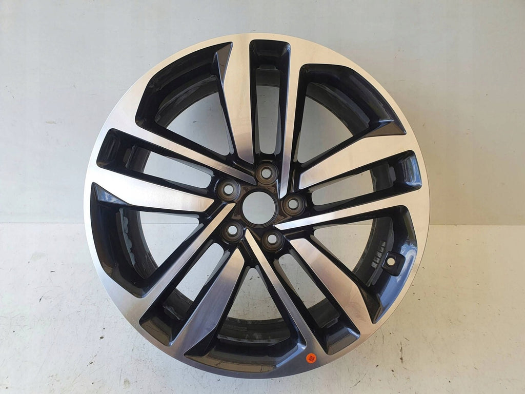 1x Alufelge 19 Zoll 52910-F1410 Kia Sportage Rim Wheel FEL5988355225ld