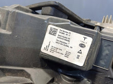 Laden Sie das Bild in den Galerie-Viewer, Frontscheinwerfer Tesla Model 3 1077376-00C Rechts Scheinwerfer Headlight SCH6758883664sw