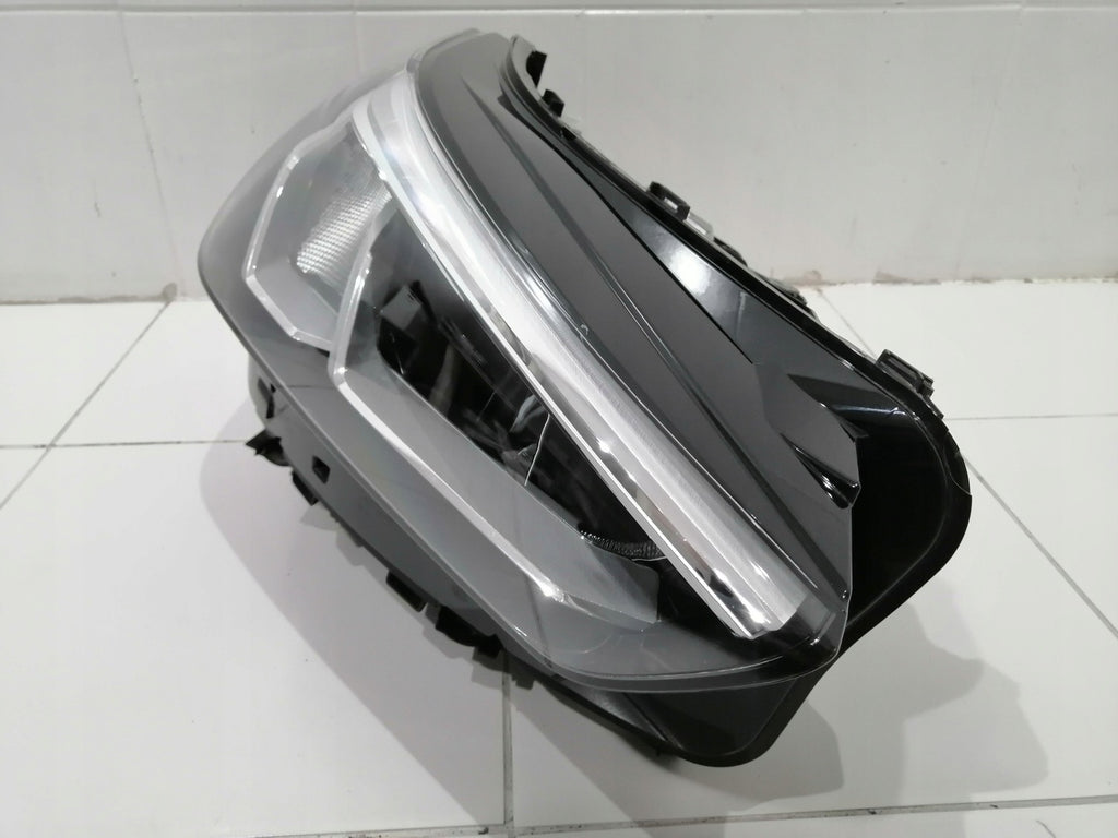 Frontscheinwerfer BMW X1 4A27812-01 LED Rechts Scheinwerfer Headlight SCH1171739101lz