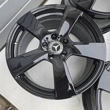 Load image into Gallery viewer, 4x Alufelge 18 Zoll 8.5" 5x112 48ET Glanz Schwarz A2124011402 Mercedes-Benz W212 FEL8032378297yq