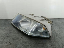 Laden Sie das Bild in den Galerie-Viewer, Frontscheinwerfer Skoda Octavia II Xenon Links Scheinwerfer Headlight SCH1081933416ay