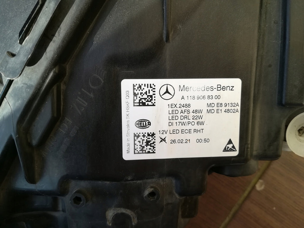 Frontscheinwerfer Mercedes-Benz Cla A1189068300 Full LED Links Headlight SCH9641466457xx