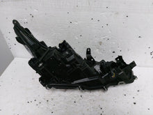 Load image into Gallery viewer, Frontscheinwerfer Toyota Corolla 81150-02T51 LED Links Scheinwerfer Headlight