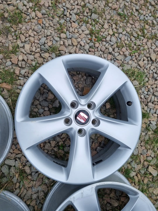 4x Alufelge 17 Zoll 6.5" 5x112 39ET Silber 3C8601025F Audi Rim Wheel FEL1085837408hl