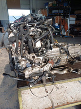 Laden Sie das Bild in den Galerie-Viewer, Motor Audi Q5 CGL 2.0 TDI 2024 Diesel Engine Unkomplett