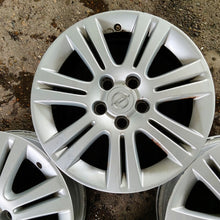 Load image into Gallery viewer, 4x Alufelge 16 Zoll 6.5" 5x110 39ET Glanz Silber Opel Rim Wheel FEL1507553961ay