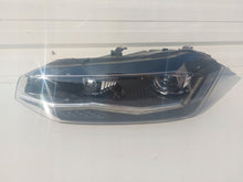 Laden Sie das Bild in den Galerie-Viewer, Frontscheinwerfer VW Polo 2G1941035F LED Links Scheinwerfer Headlight