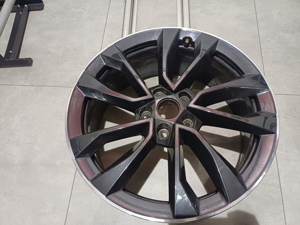 1x Alufelge 18 Zoll 7.0" 5x112 45ET 57A601025AD Skoda Karoq Rim Wheel FEL6561620693tp