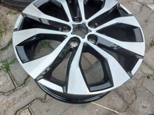 Laden Sie das Bild in den Galerie-Viewer, 1x Alufelge 17 Zoll 7.0&quot; 5x114.3 43ET Glanz Schwarz 403000483 Renault Kangoo