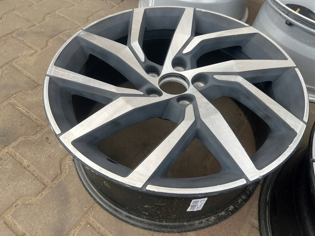 1x Alufelge 18 Zoll 7.5" 5x108 45ET Glanz Silber 32209776 Volvo S60 V60