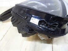 Laden Sie das Bild in den Galerie-Viewer, Frontscheinwerfer Kia Sportage V 92102R2100 FALSE Scheinwerfer Headlight SCH8461211769ac