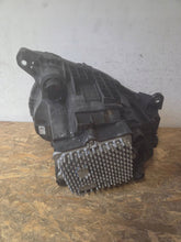 Laden Sie das Bild in den Galerie-Viewer, Frontscheinwerfer Land Rover Defender L8B2-13W030-EF LED Links Headlight SCH8551035022vb